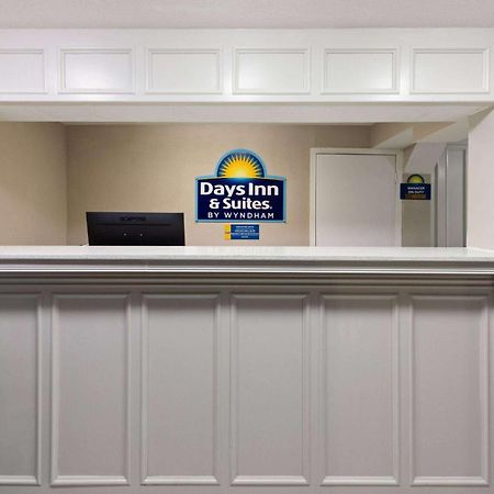 Days Inn & Suites By Wyndham Vicksburg Zewnętrze zdjęcie