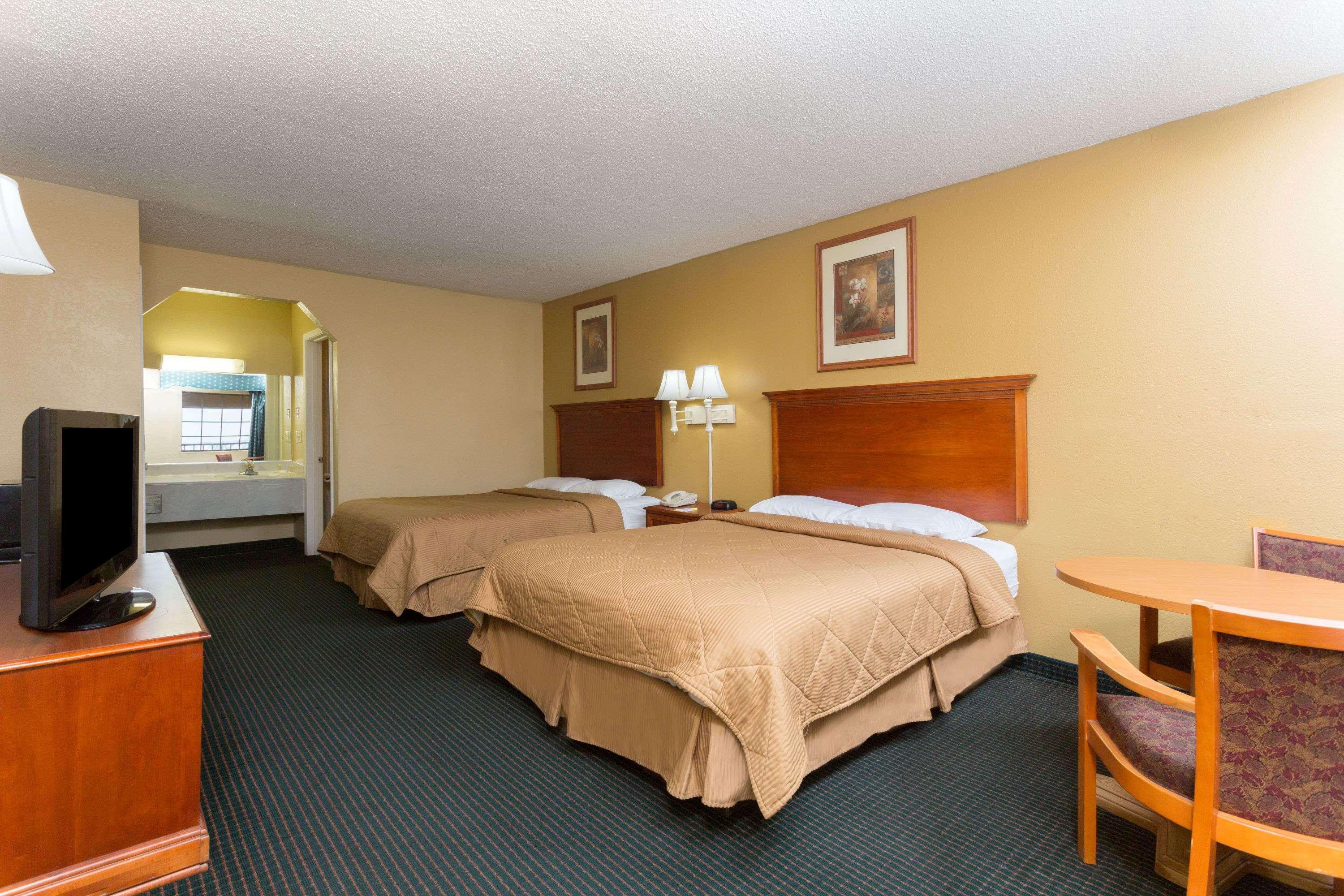 Days Inn & Suites By Wyndham Vicksburg Zewnętrze zdjęcie