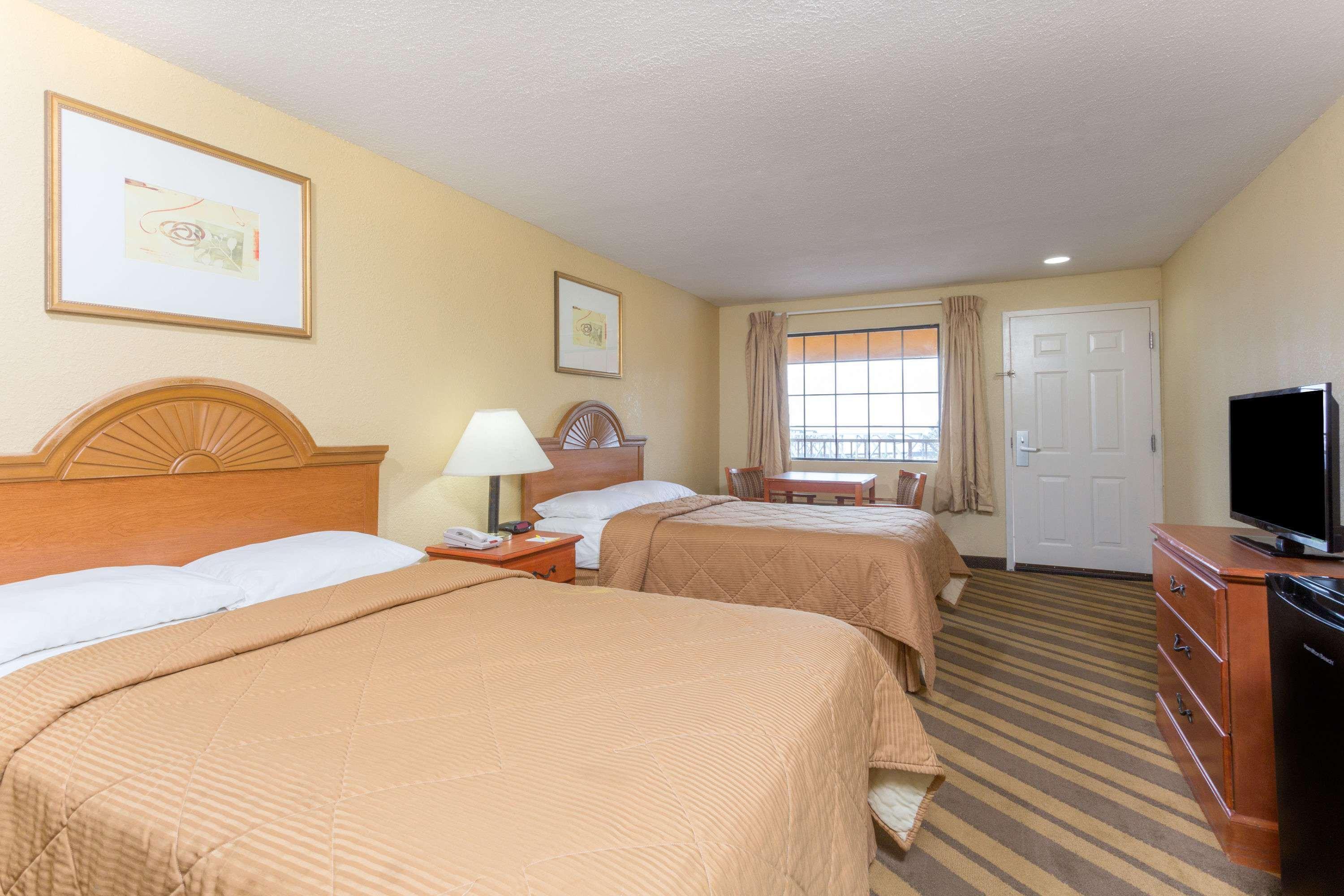 Days Inn & Suites By Wyndham Vicksburg Zewnętrze zdjęcie