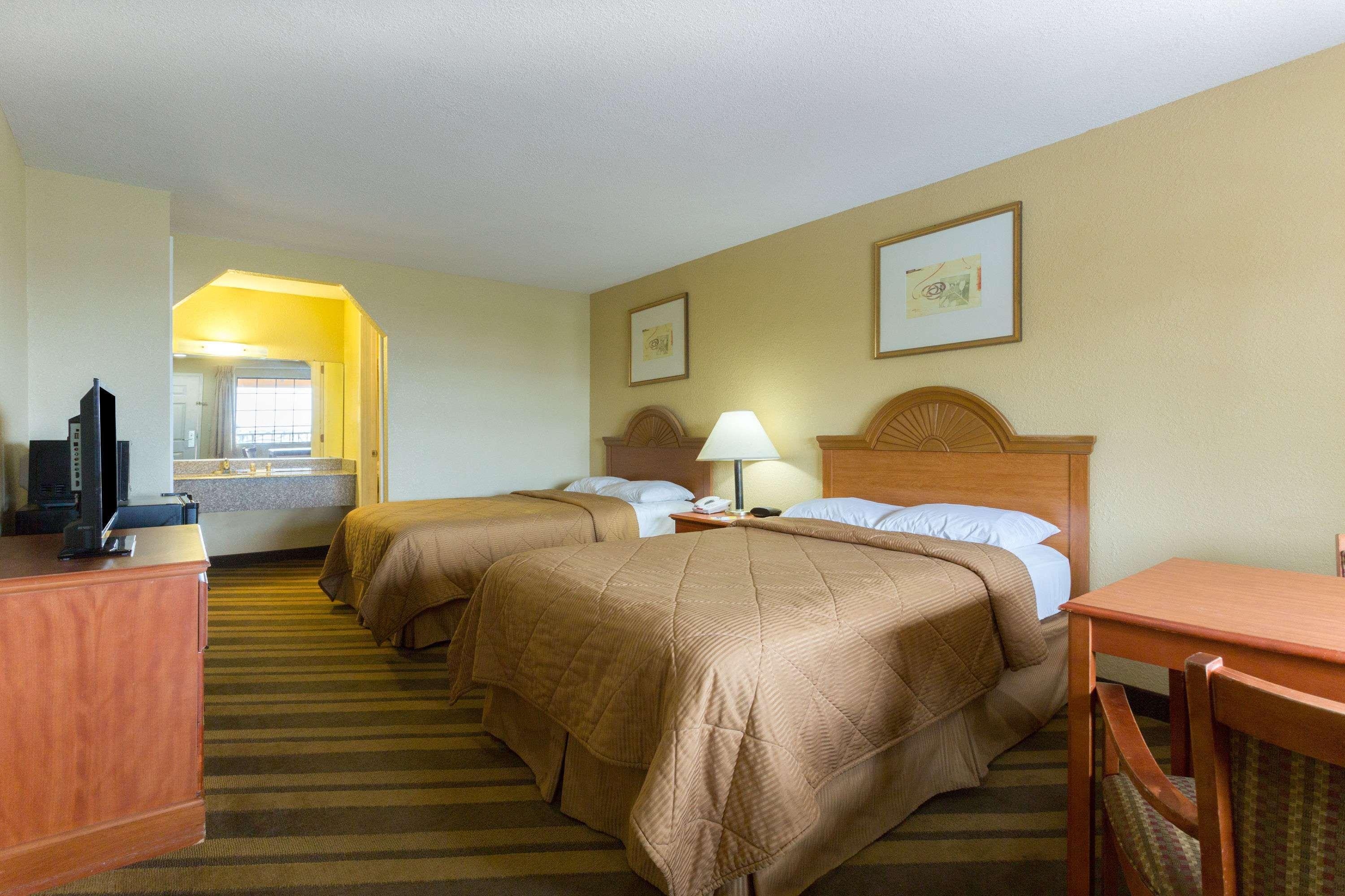 Days Inn & Suites By Wyndham Vicksburg Zewnętrze zdjęcie