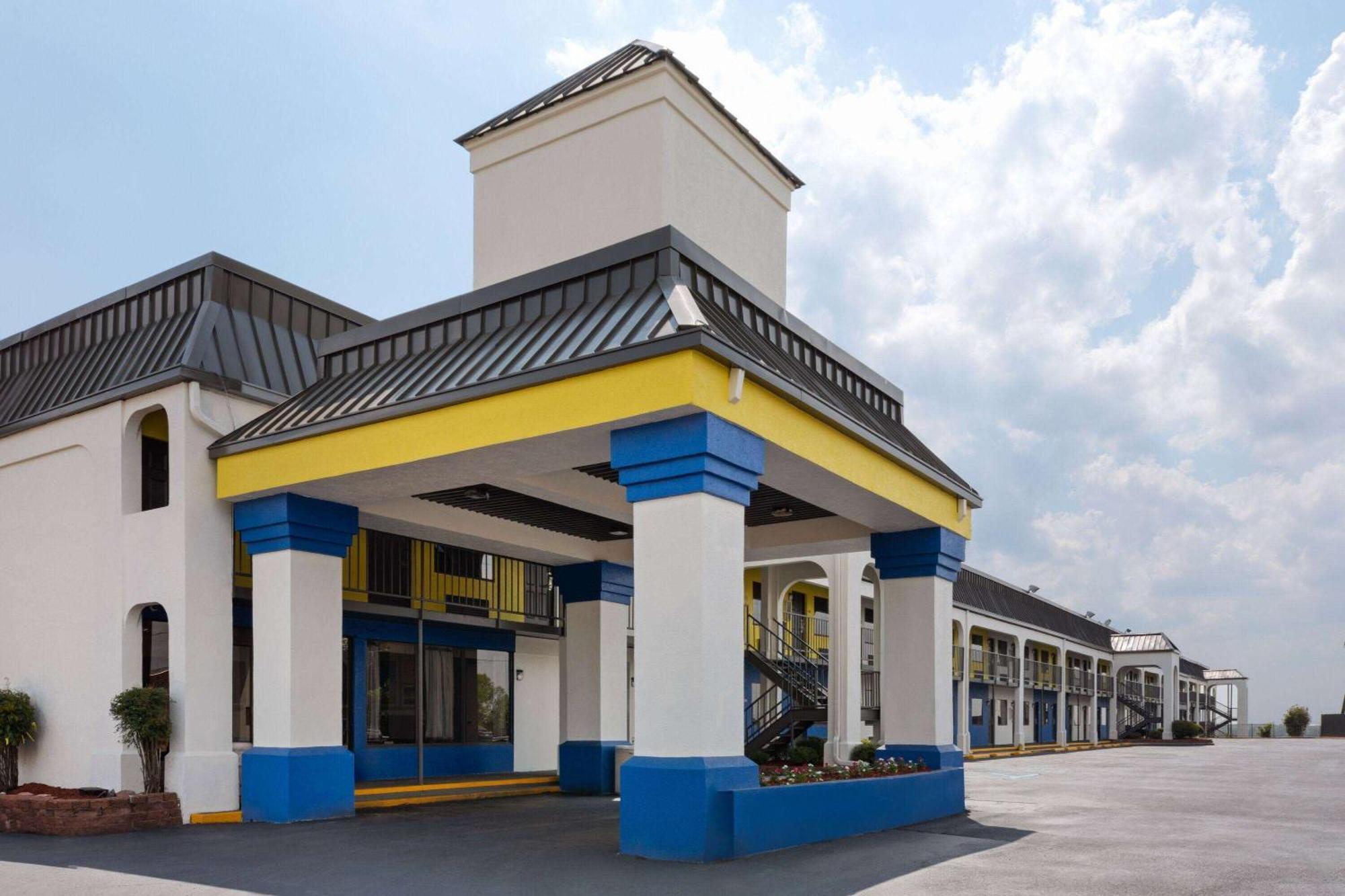 Days Inn & Suites By Wyndham Vicksburg Zewnętrze zdjęcie